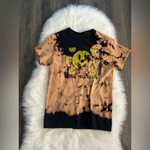 MTV shirt